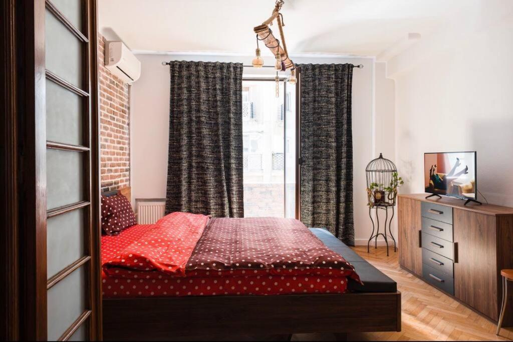 Classy Apartment Unirii Square บูคาเรสต์ ภายนอก รูปภาพ